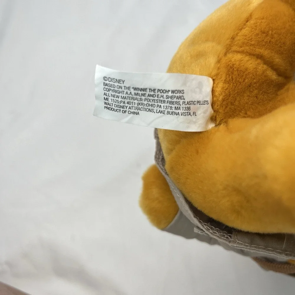 Disney Safari Winnie The Pooh Animal Kingdom Theme Park Exclusive Plush New Tags